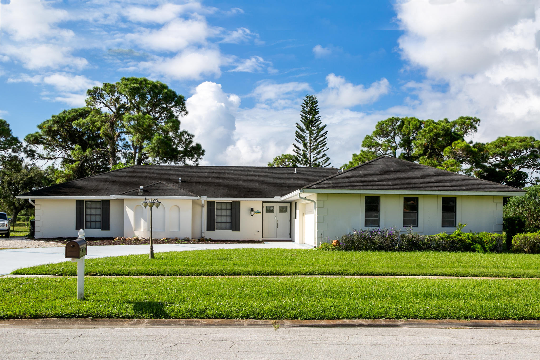 2041 Southeast Erwin Road Port St. Lucie, FL 34952 - Photo 2 of 36 2041Erwin-5