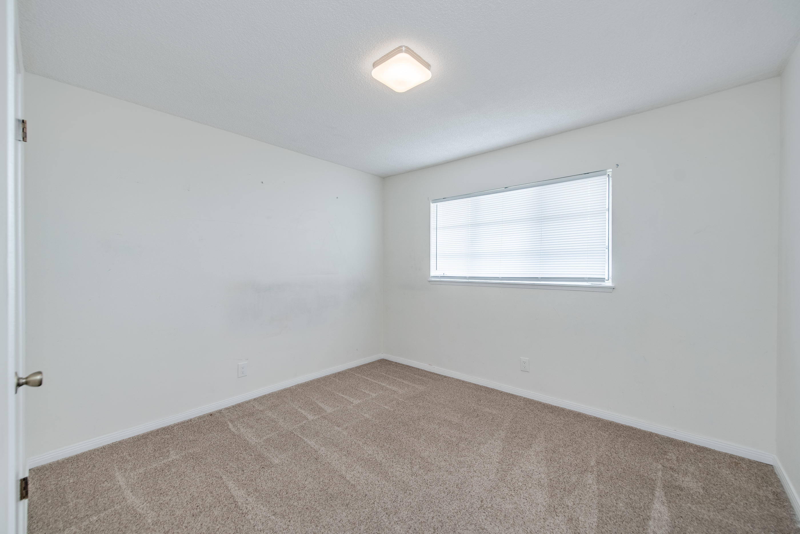 1858 Sutter Avenue Simi Valley, CA 93065 - Photo 18 of 24 an empty room with a window