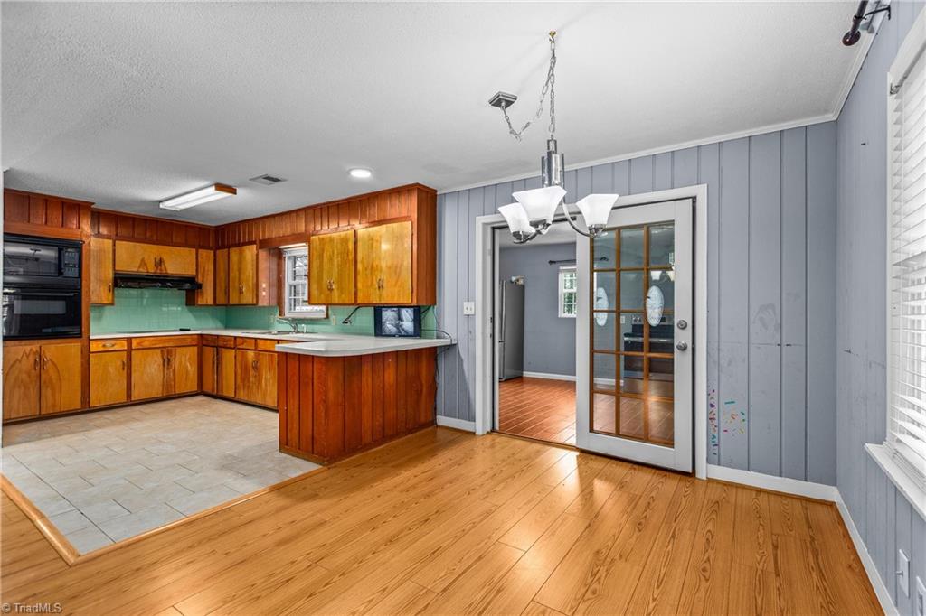 120 Martindale Road Winston-Salem, NC 27107 - Photo 7 of 27