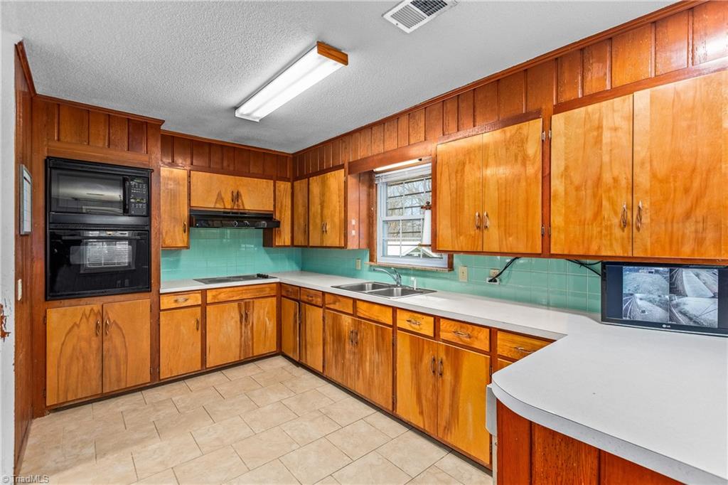 120 Martindale Road Winston-Salem, NC 27107 - Photo 9 of 27