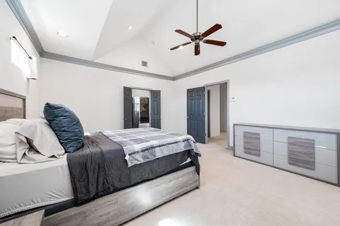 $384,900 | 5723 Petty Street, Houston, TX 77007