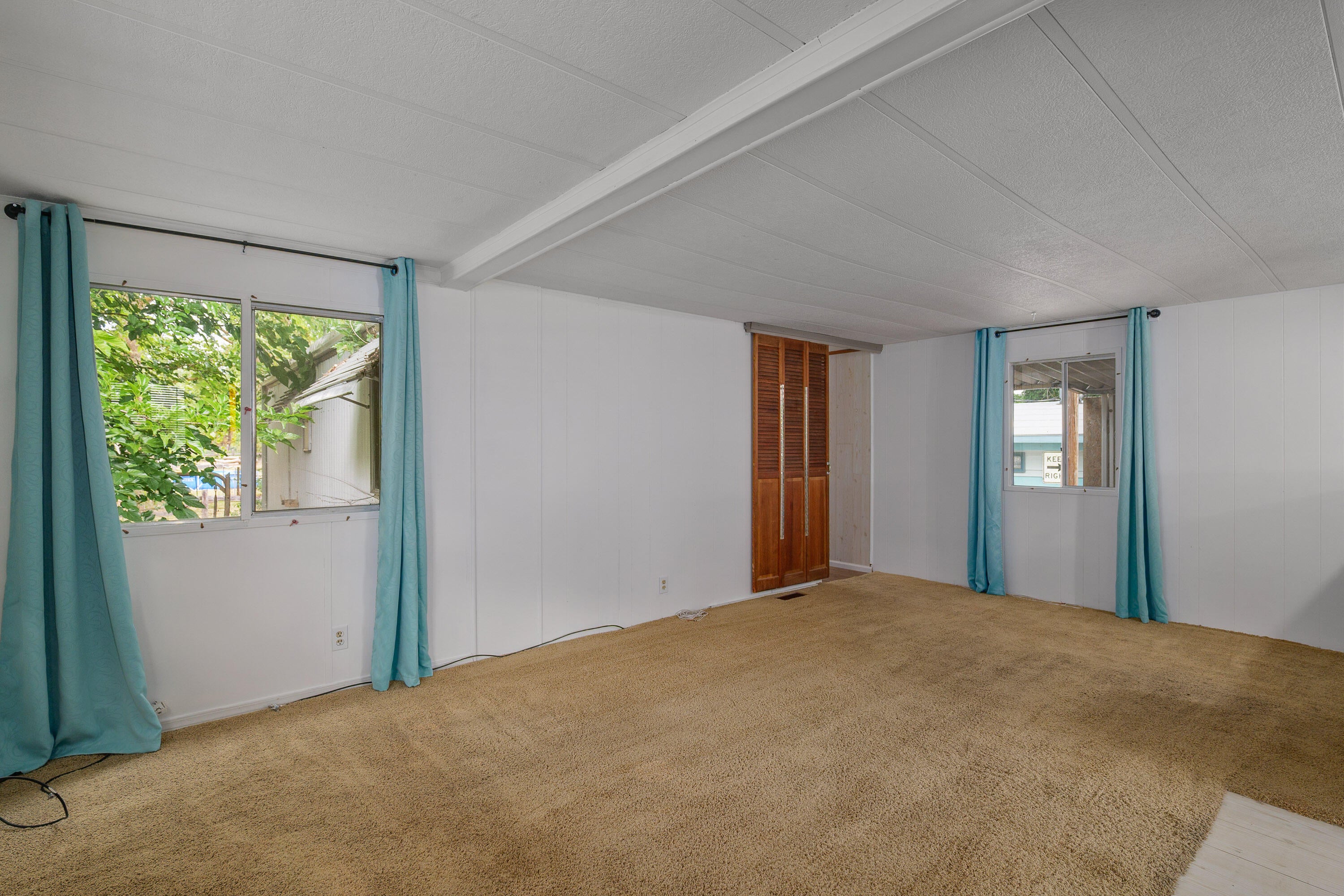1241DowellRd#72-006