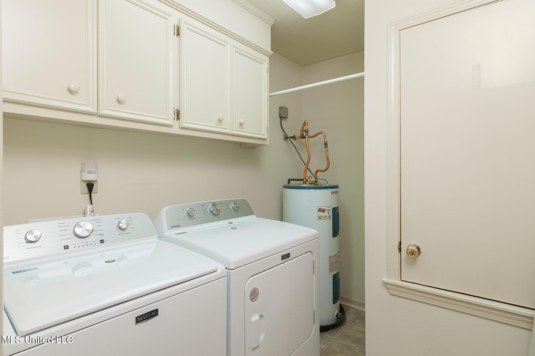 127 Villa Way Clinton, MS 39056 - Photo 12 of 18 127 Villa Way-12