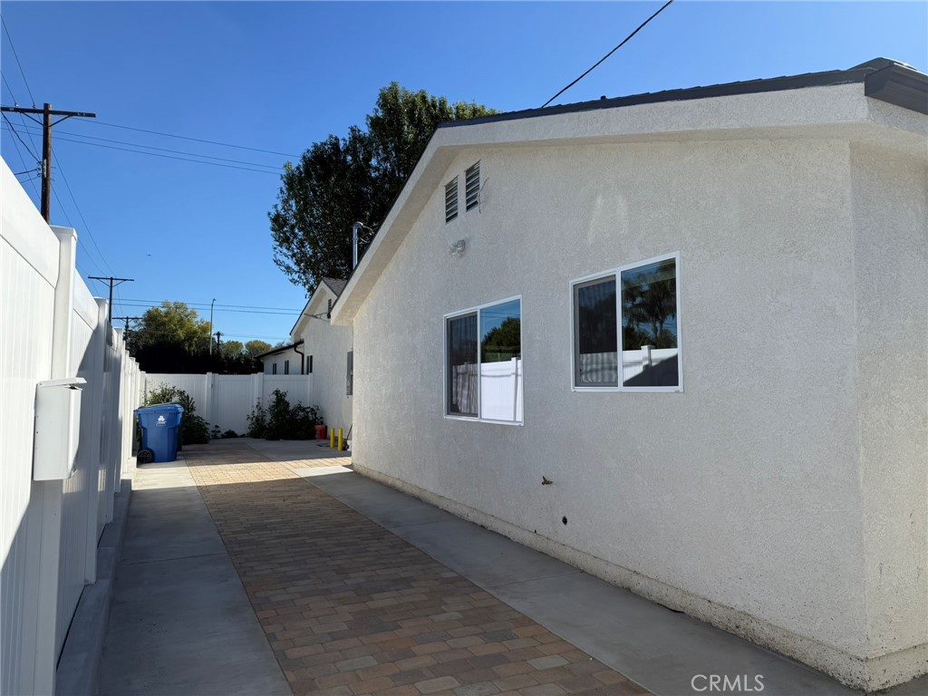 18110 Gault Street Reseda, CA 91335 - Photo 9 of 9