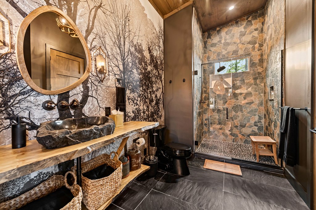 61 Ripshin Heights Blue Ridge, GA 30513 - Photo 20 of 28 a bathroom with a sink and a mirror