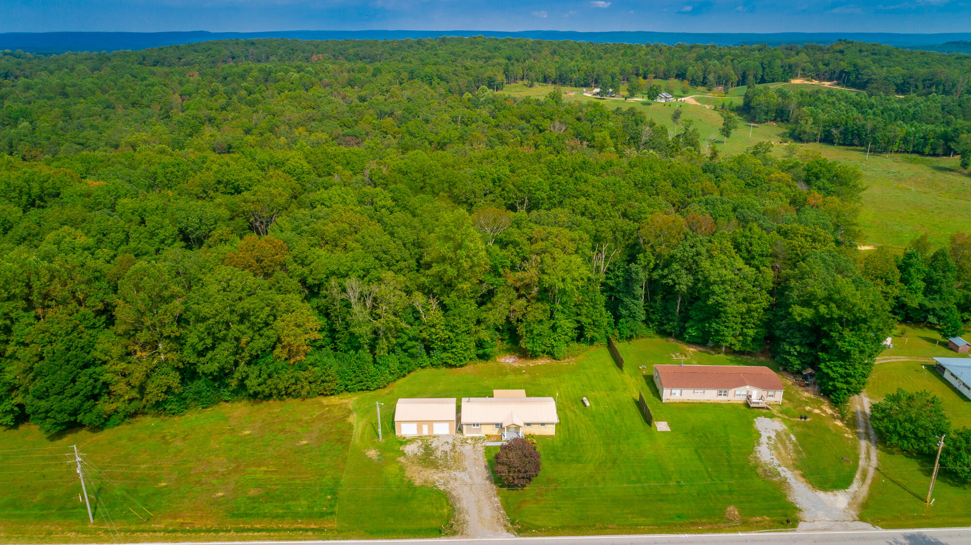 11328 Highway 150 Sequatchie, TN 37374 - Photo 36 of 43 11328 TN-150 HD-65