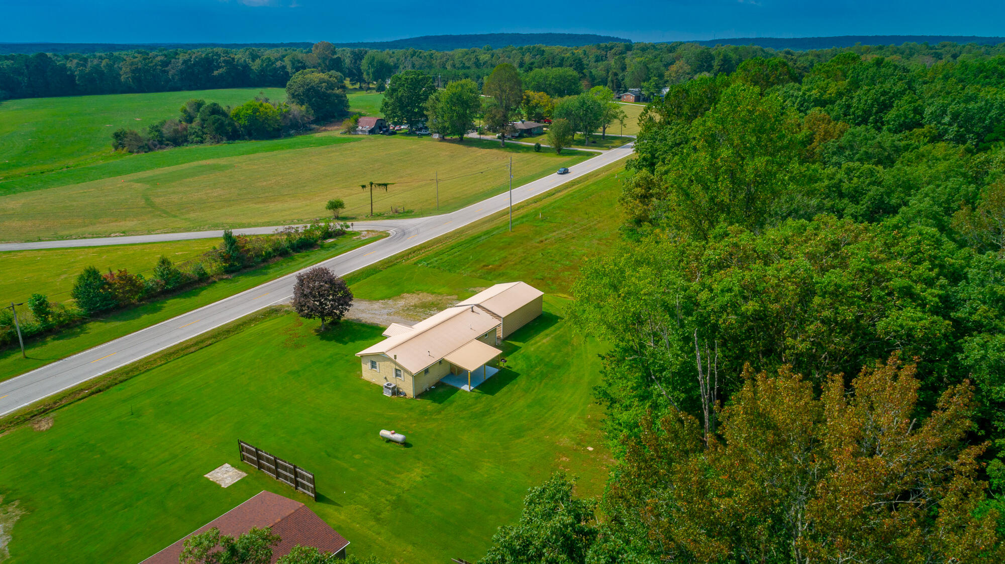 11328 Highway 150 Sequatchie, TN 37374 - Photo 38 of 43 11328 TN-150 HD-79