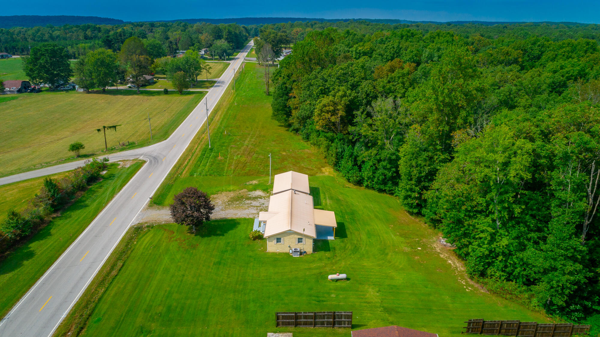 11328 Highway 150 Sequatchie, TN 37374 - Photo 39 of 43 11328 TN-150 HD-80