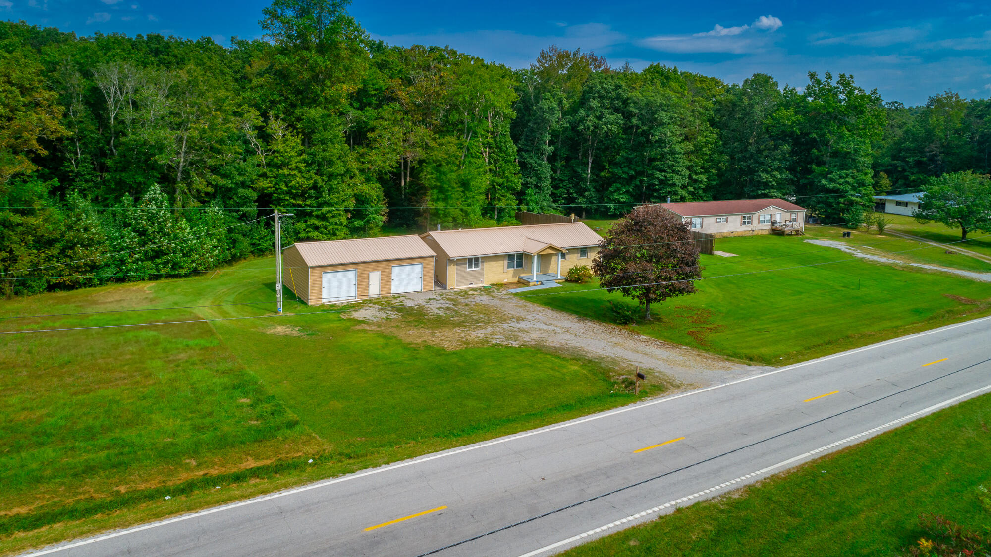 11328 Highway 150 Sequatchie, TN 37374 - Photo 41 of 43 11328 TN-150 HD-85