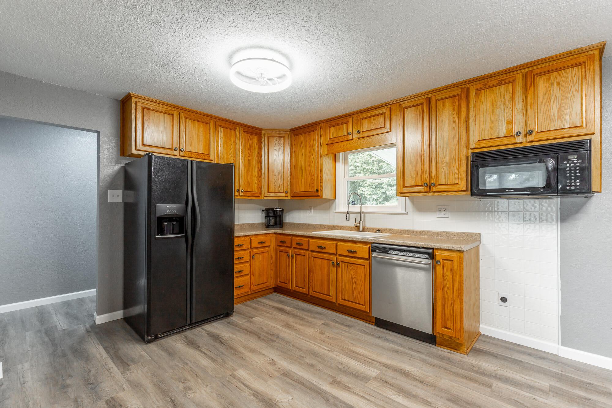 11328 Highway 150 Sequatchie, TN 37374 - Photo 7 of 43 11328 TN-150 HD-21