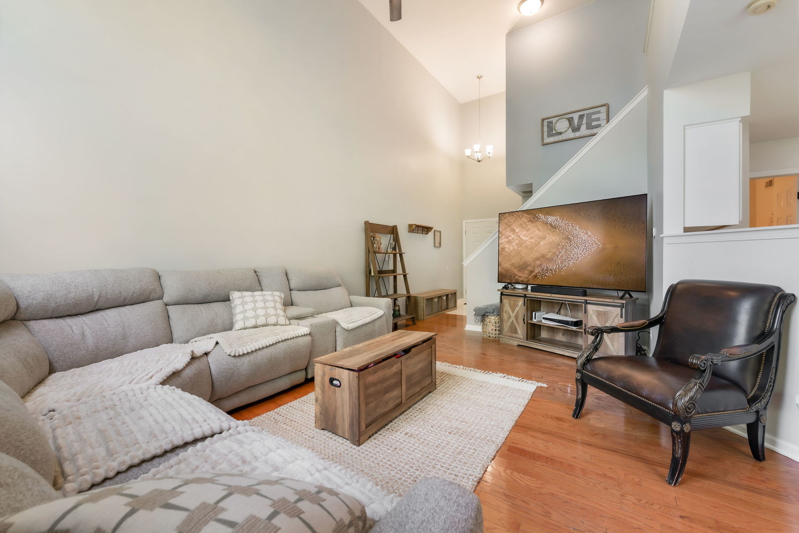 1653 Waterford Road North Aurora, IL 60542 - Photo 5 of 22