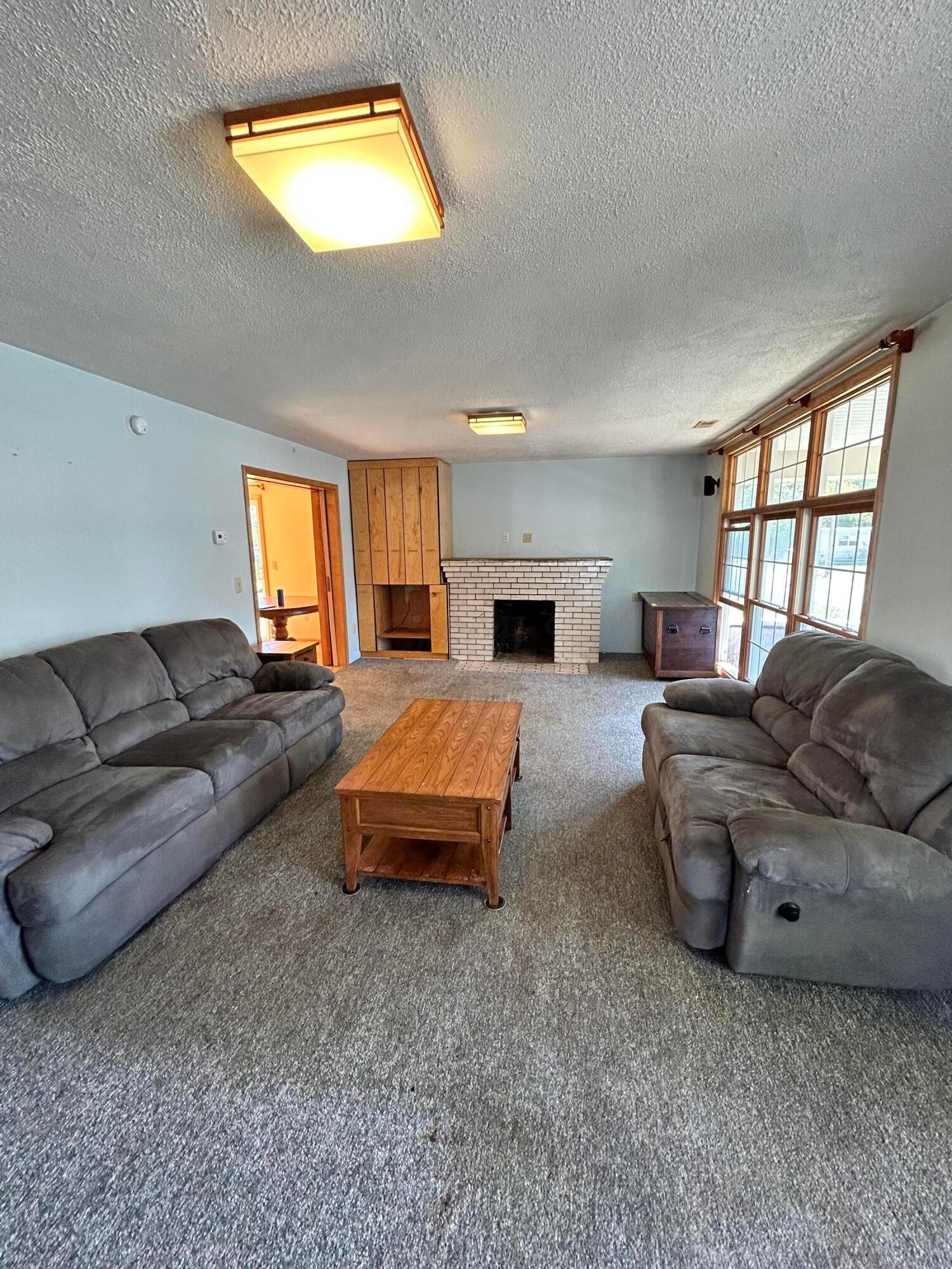 19468 Walnut Street Trimble, OH 45782 - Photo 6 of 22 IMG_2559