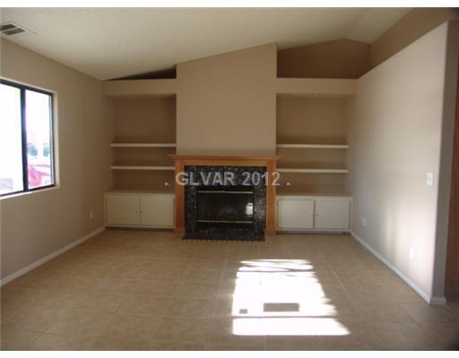 1600 South Blagg Road Pahrump, NV 89048 - Photo 2 of 16 Living Room.