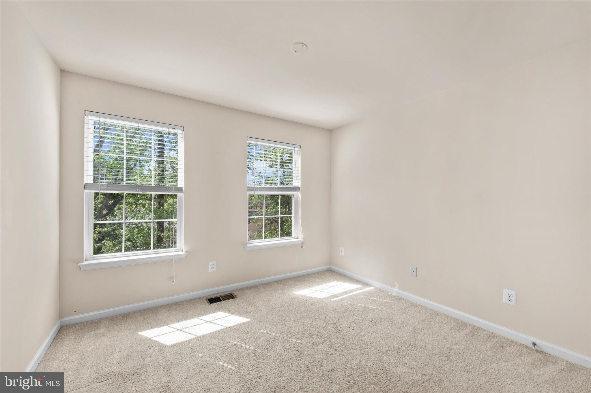 4820 Dane Ridge Circle Woodbridge, VA 22193 - Photo 22 of 32 Upper Level BR3