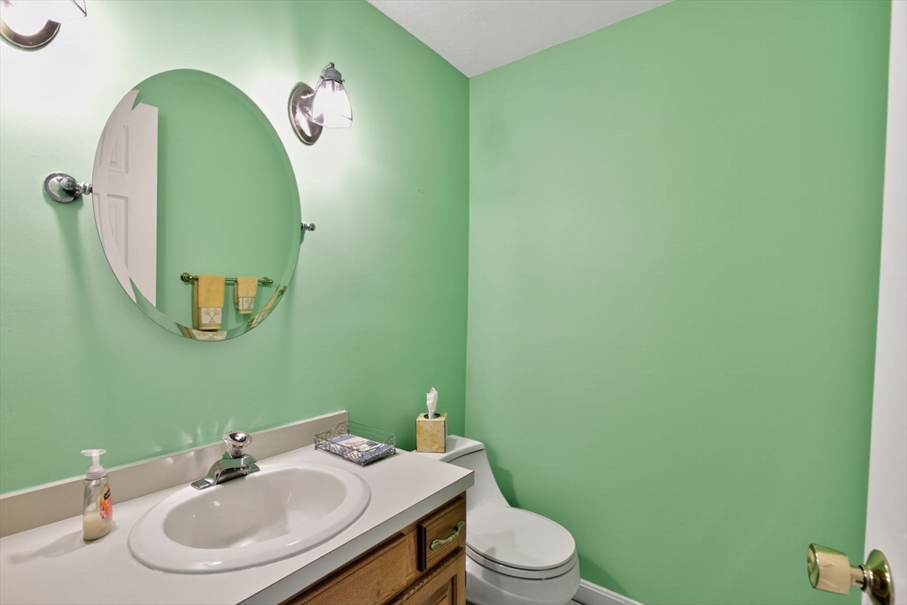 287 Ocean Street, Unit C2 Barnstable, MA 02601 - Photo 29 of 34