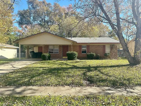 $1,000 | 7913 Woodfield Drive, Shreveport, LA 71106