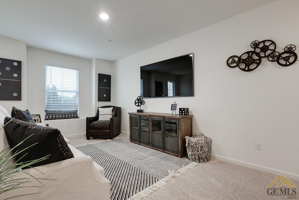 Undisclosed Address Bakersfield, CA 93313 - Photo 14 of 29