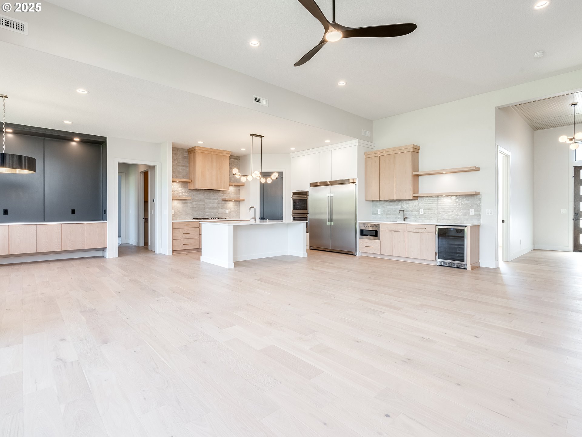 810 Northwest 173rd Street Ridgefield, WA 98642 - Photo 6 of 37 Gallery Image 6