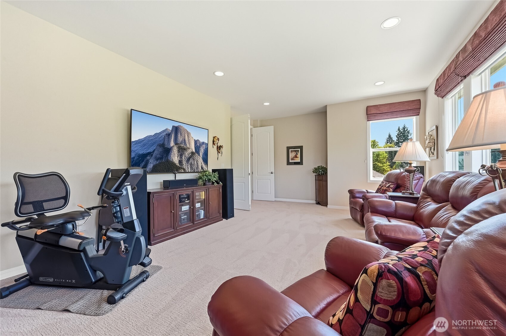 24035 Northeast Adair Road Redmond, WA 98053 - Photo 25 of 40