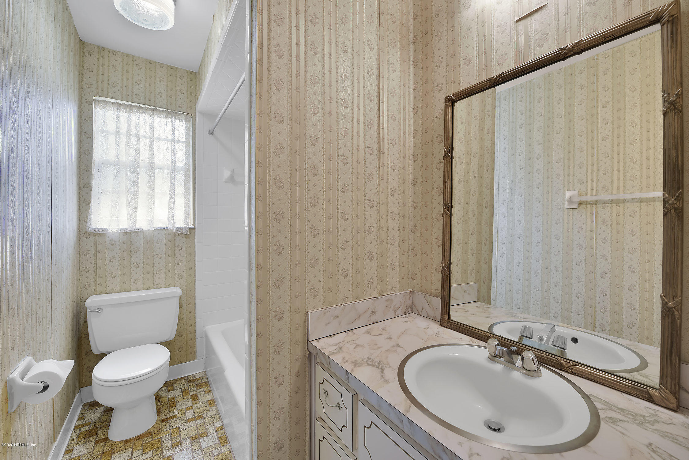 2854 Clairboro Road Jacksonville, FL 32223 - Photo 19 of 41 Guest Bathroom