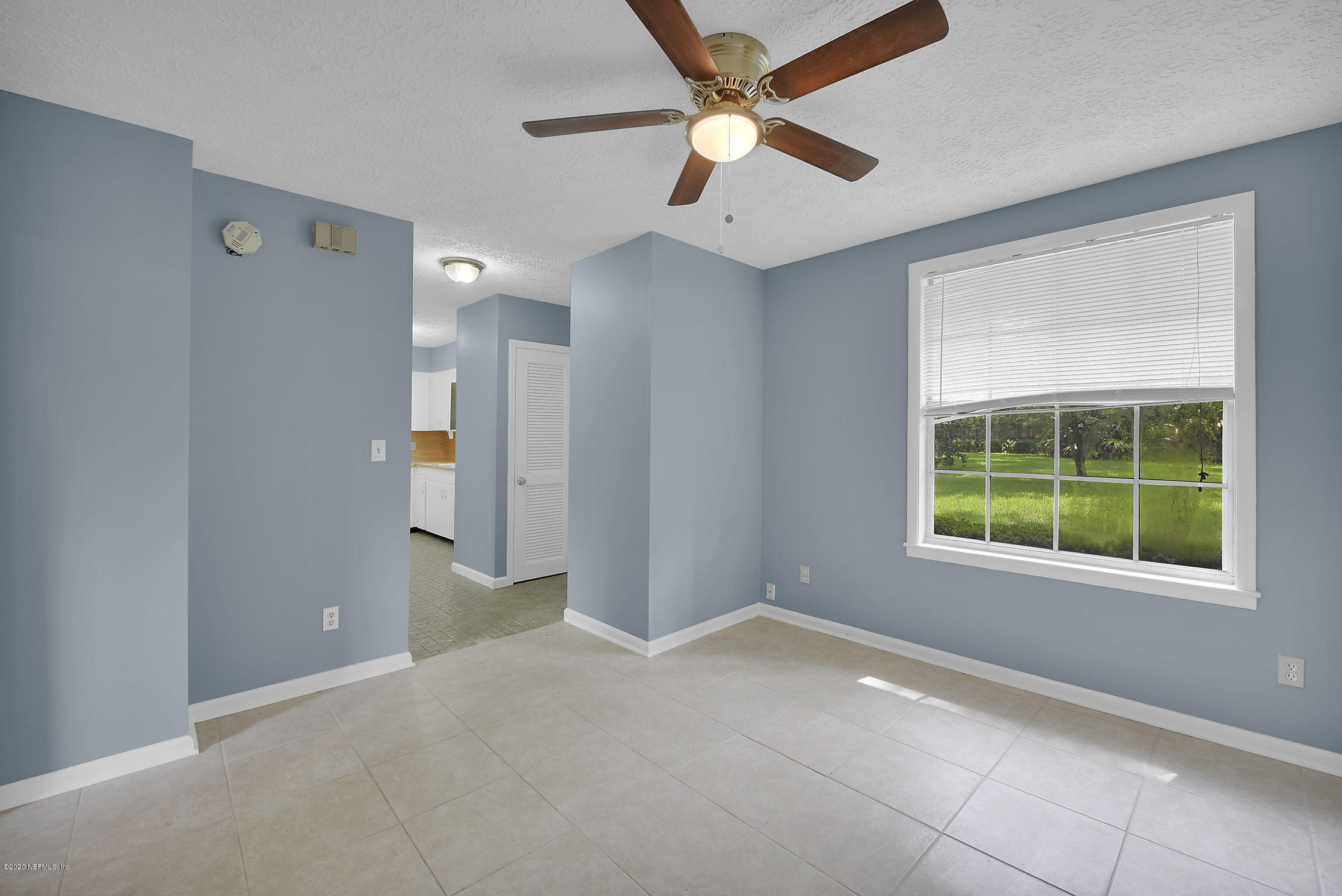 2854 Clairboro Road Jacksonville, FL 32223 - Photo 32 of 41 LARGE Window for Natural Light
