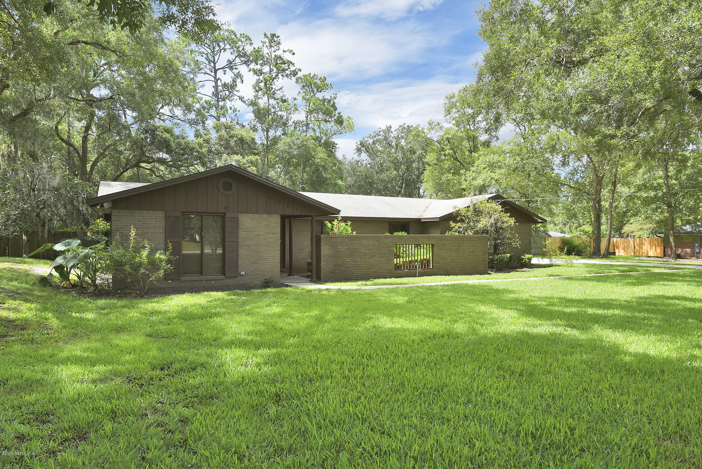 2854 Clairboro Road Jacksonville, FL 32223 - Photo 39 of 41 TONS of Greenery