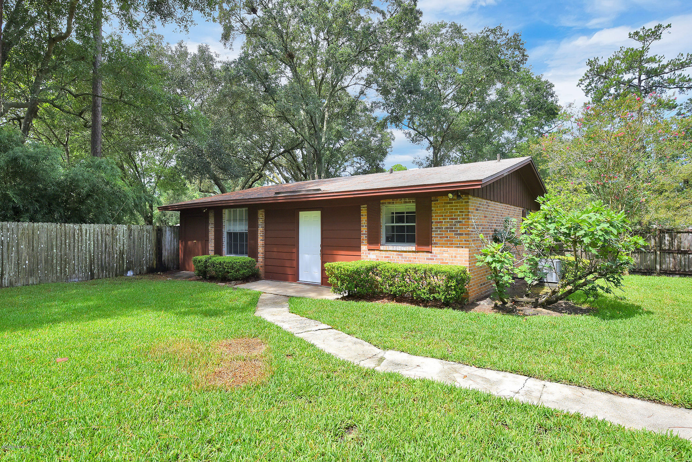 2854 Clairboro Road Jacksonville, FL 32223 - Photo 4 of 41 780 sq ft GUEST HOUSE