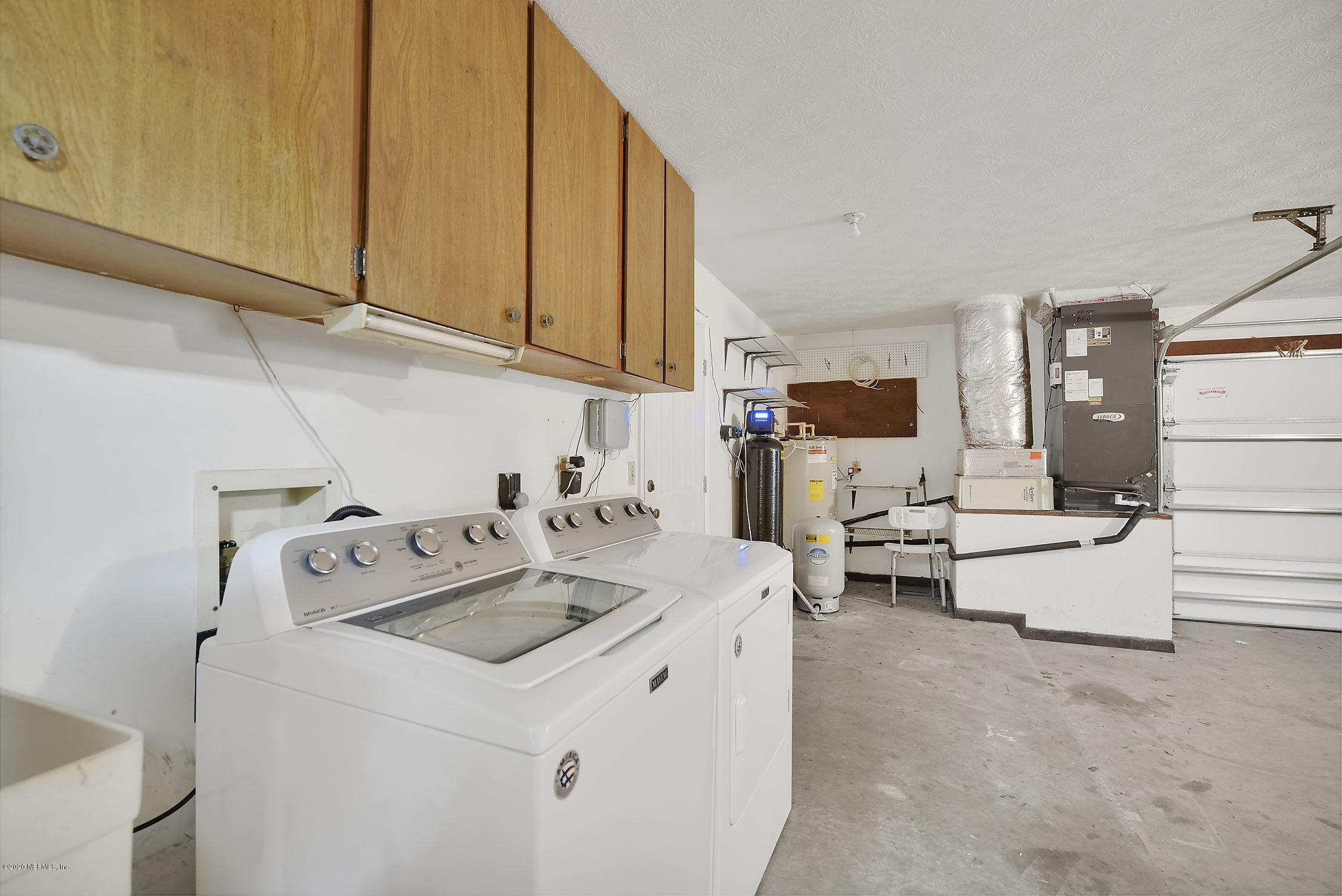 2854 Clairboro Road Jacksonville, FL 32223 - Photo 41 of 41 Main House Laundry/Garage