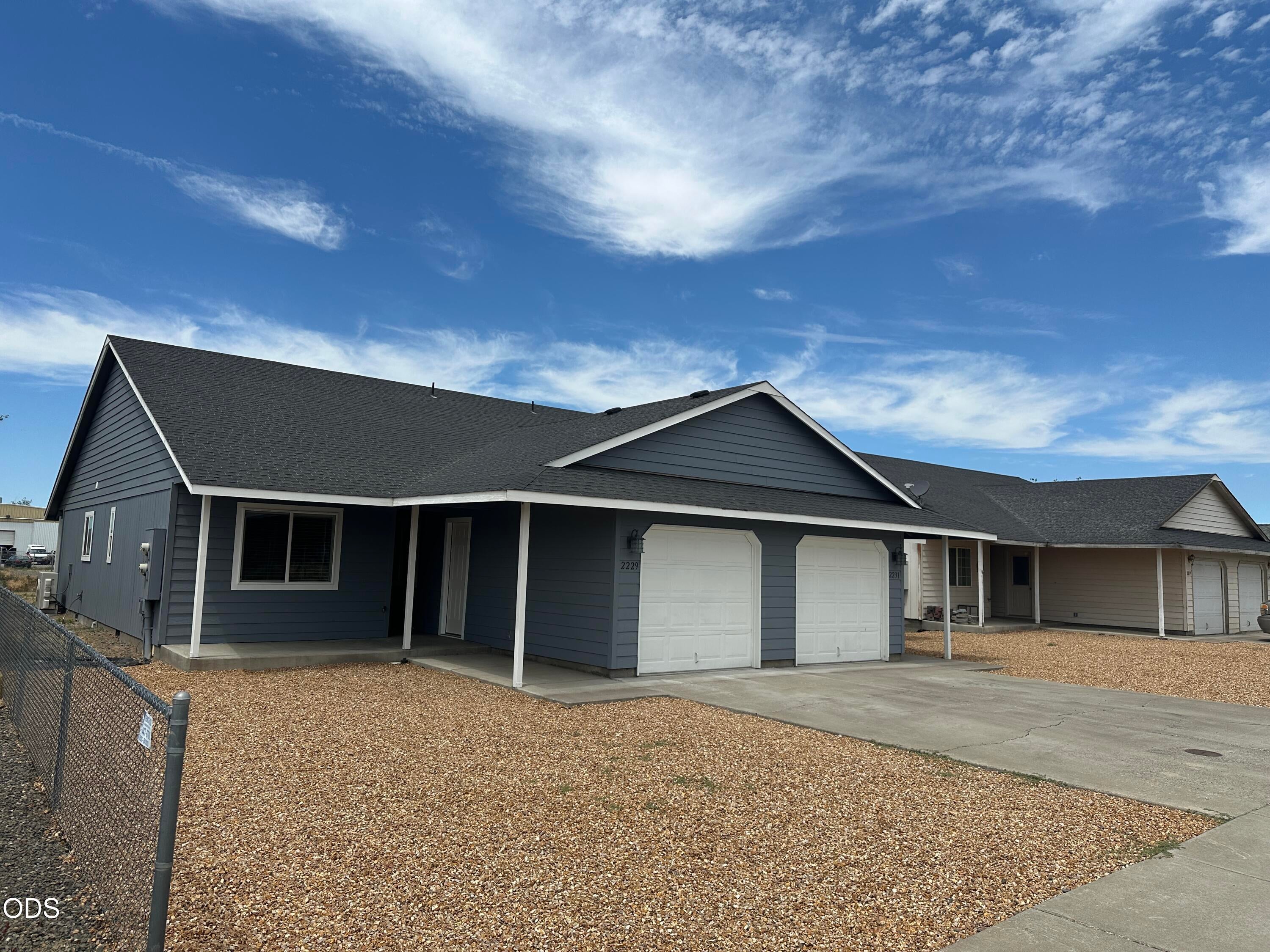 2229 Northeast Yellowpine Road Prineville, OR 97754 - Photo 2 of 14 Gallery Image 2