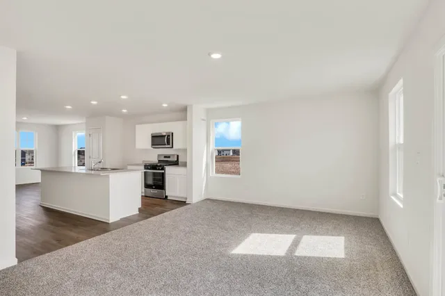 $360,990 | 2648 Arrowhead Drive, Pingree Grove, IL 60140