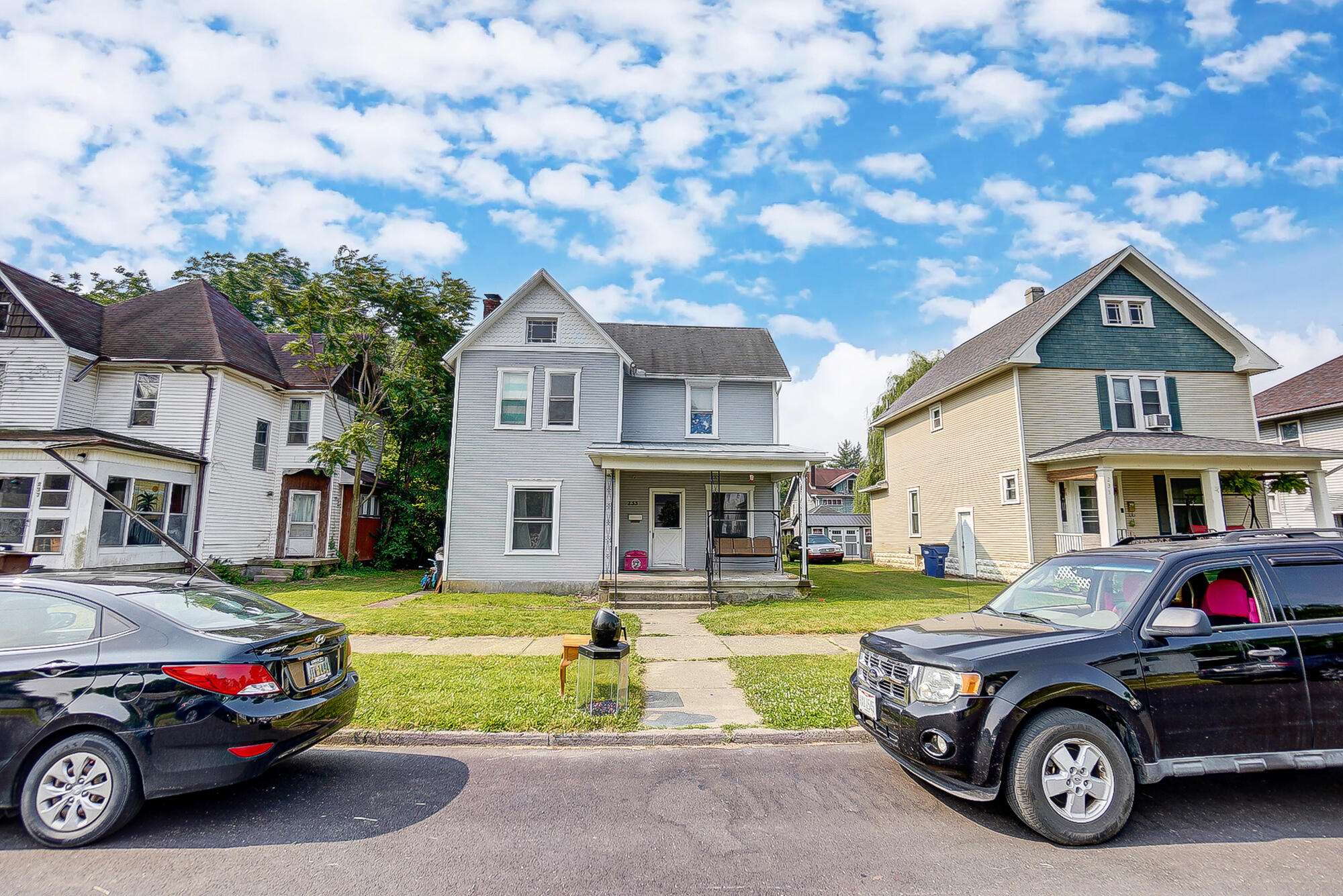 233 East Cecil Street Springfield, OH 45503 - Photo 3 of 24 Gallery Image 3