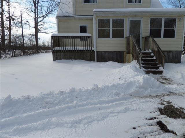 6387 Porter Road Grand Blanc, MI 48439 - Photo 14 of 19 21414025-13.JPG