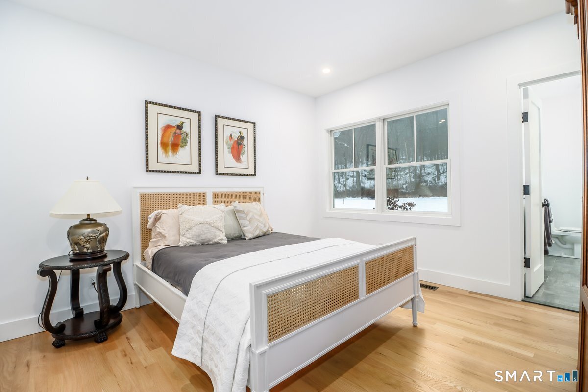 32 Long River Road Sherman, CT 06784 - Photo 16 of 36