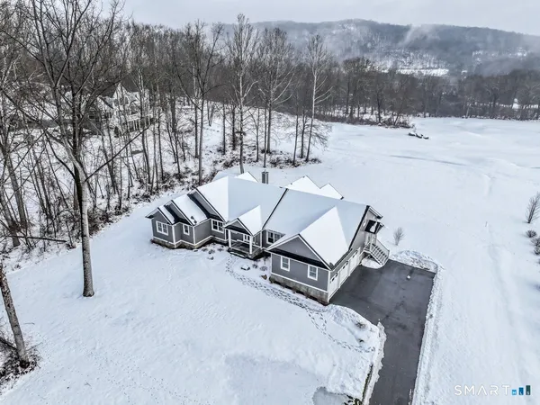 $1,295,000 | 32 Long River Road, Sherman, CT 06784