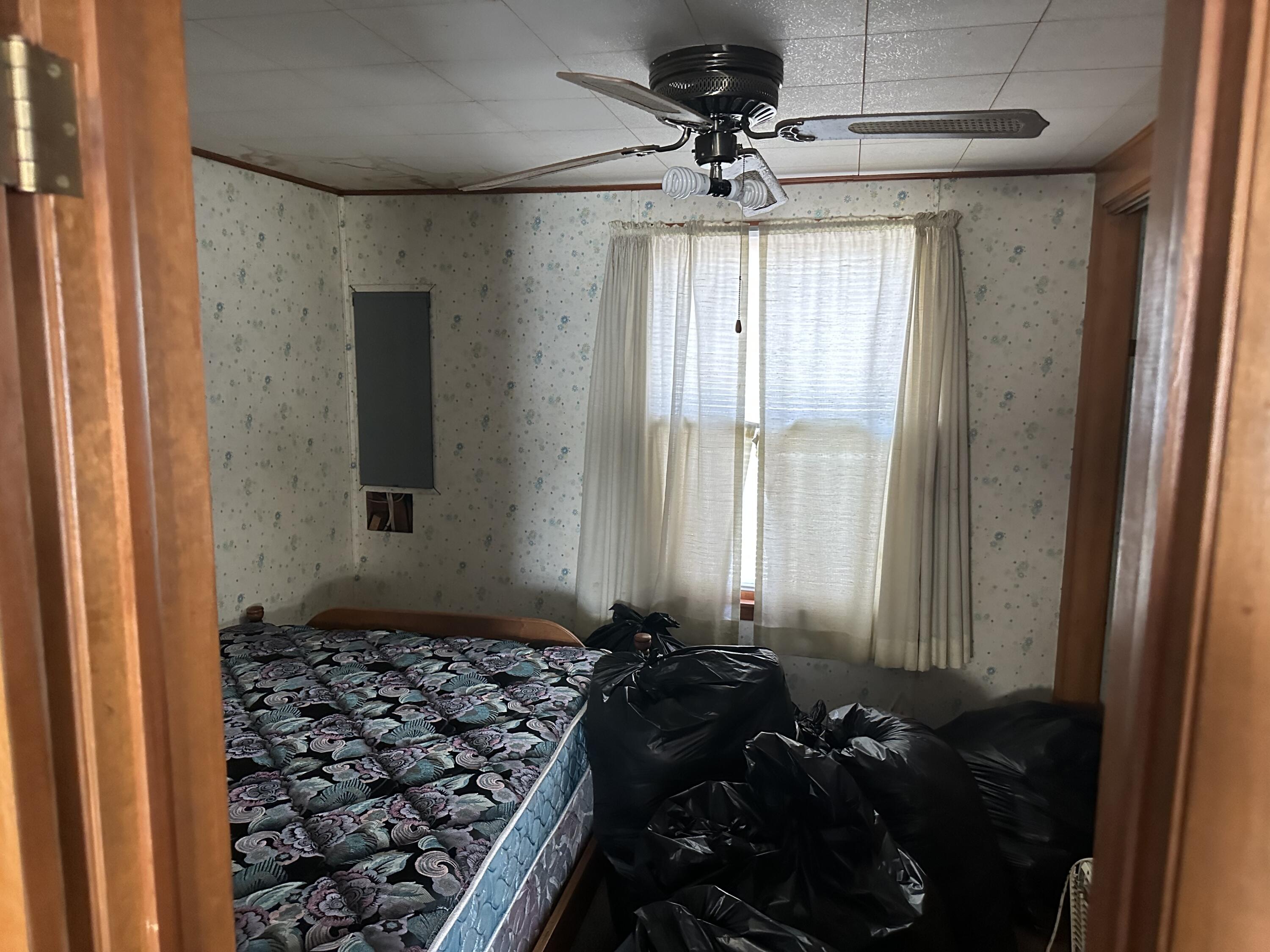 58011 Lucas Road Three Rivers, MI 49093 - Photo 8 of 16 B81469CD-3690-4D58-8C52-CA2A53A5B3AF