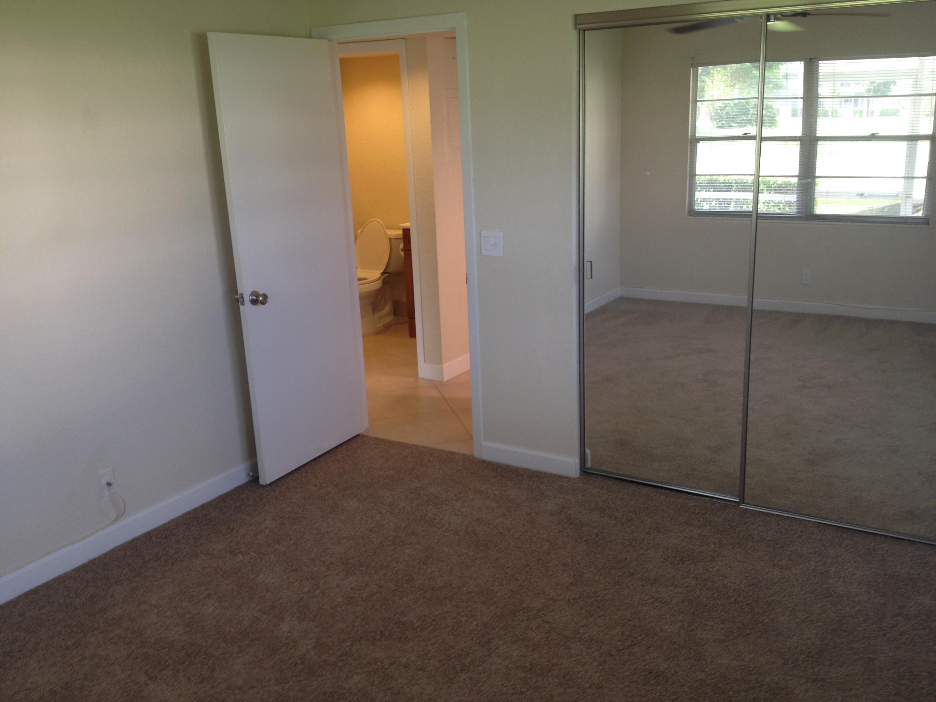389 Brighton J, Unit 389 Boca Raton, FL 33434 - Photo 22 of 29 IMG_8233