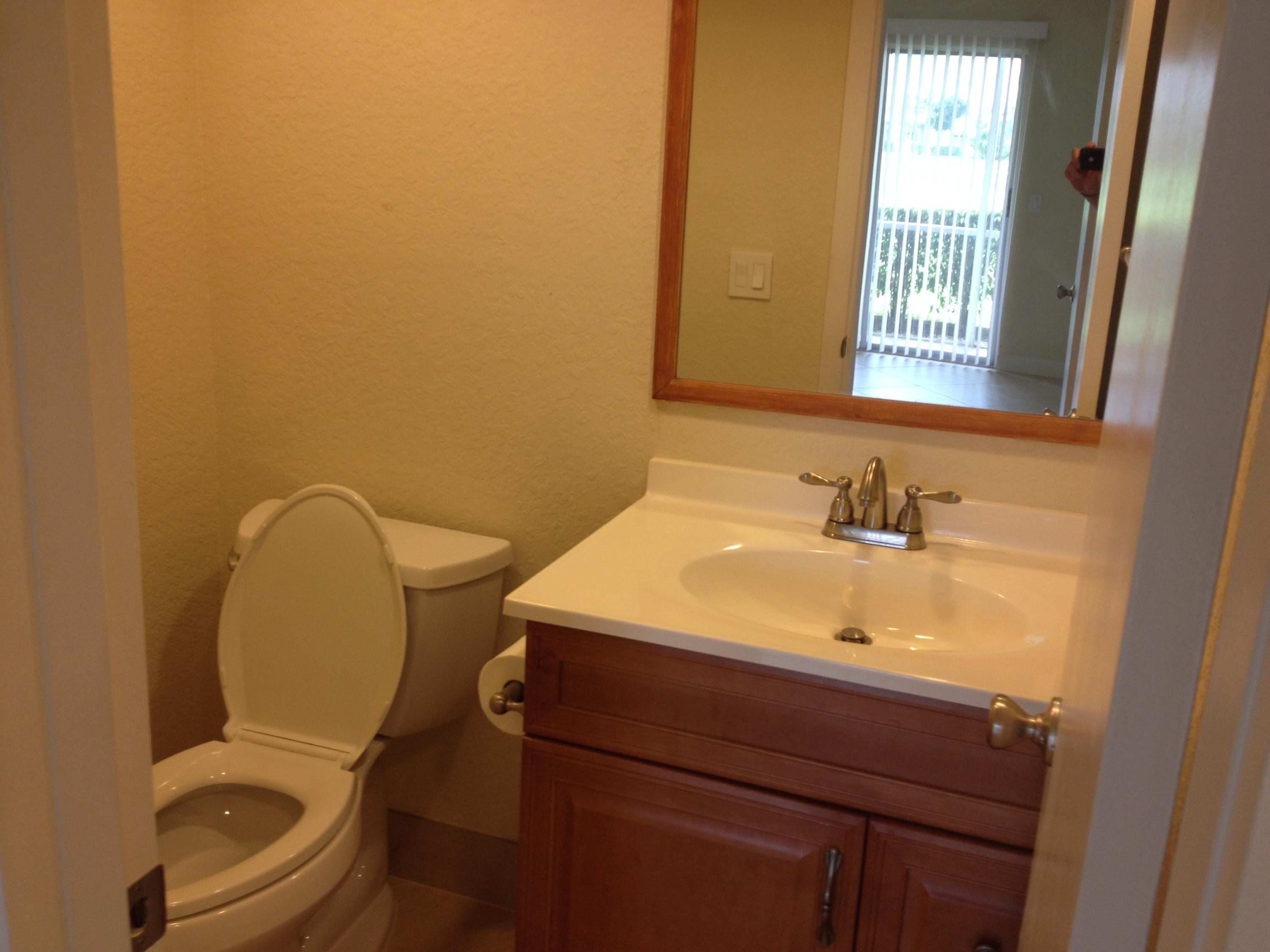 389 Brighton J, Unit 389 Boca Raton, FL 33434 - Photo 24 of 29 IMG_8235