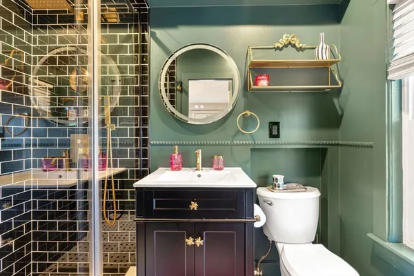 $1,250,000 | 12 Wareland Road, Wellesley, MA 02481