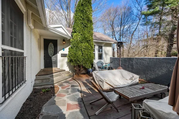$1,250,000 | 12 Wareland Road, Wellesley, MA 02481