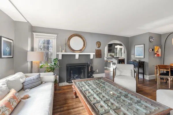 $1,250,000 | 12 Wareland Road, Wellesley, MA 02481