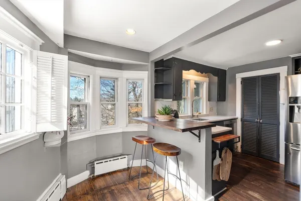 $1,250,000 | 12 Wareland Road, Wellesley, MA 02481