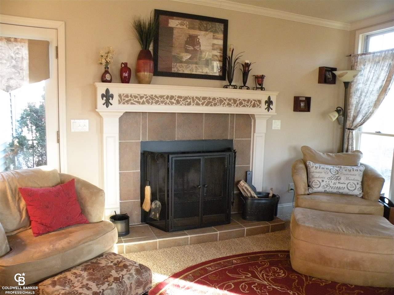 80000 McFadden Road Armada, MI 48005 - Photo 3 of 31 Custom fireplace