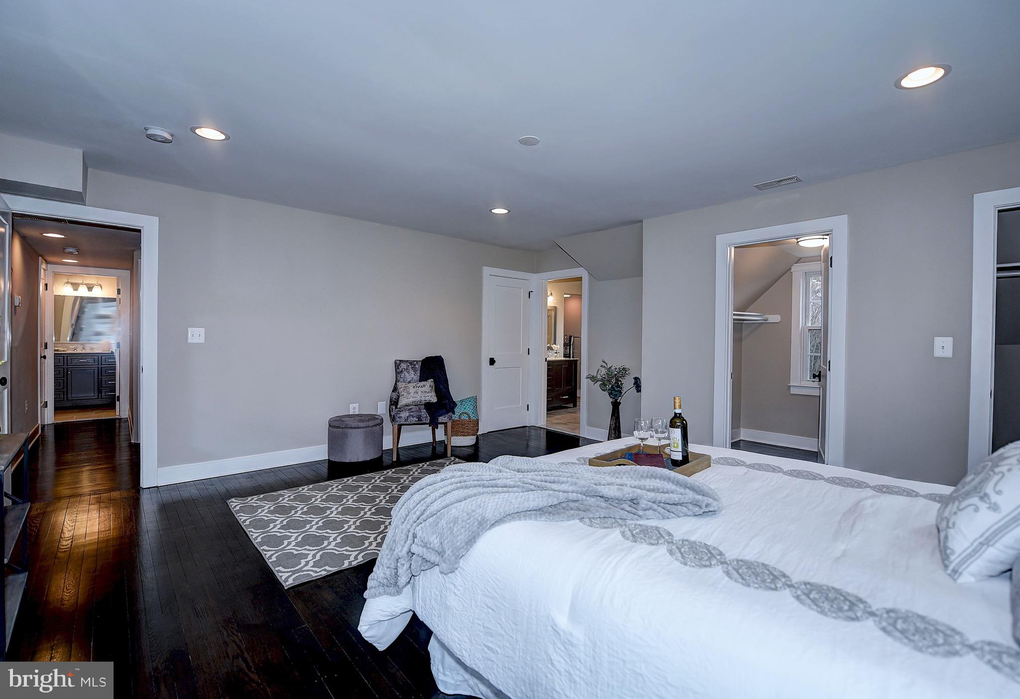 6302 Blenheim Road Baltimore, MD 21212 - Photo 22 of 43 Master bedroom