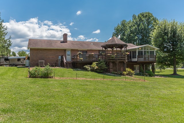 157 Verbena Road Shenandoah, VA 22849 - Photo 4 of 29 Gallery Image 4