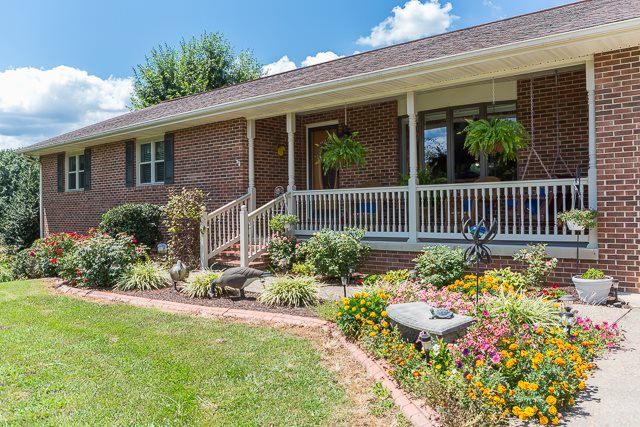 157 Verbena Road Shenandoah, VA 22849 - Photo 5 of 29 Gallery Image 5
