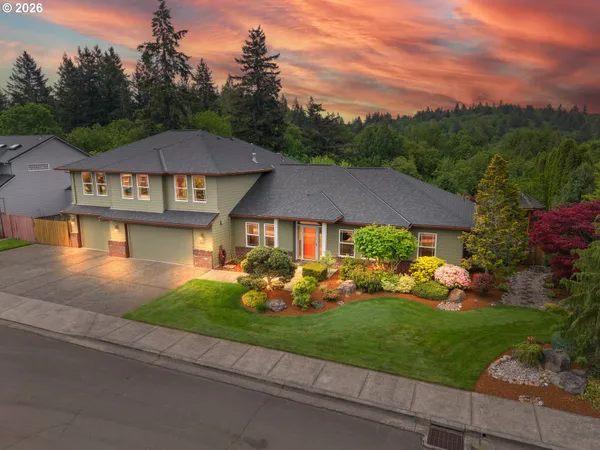 $799,000 | 366 Southwest 37th Circle, Gresham, OR 97080