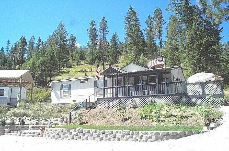 1860 Blue Creek Road West Addy, WA 99101 - Photo 2 of 20