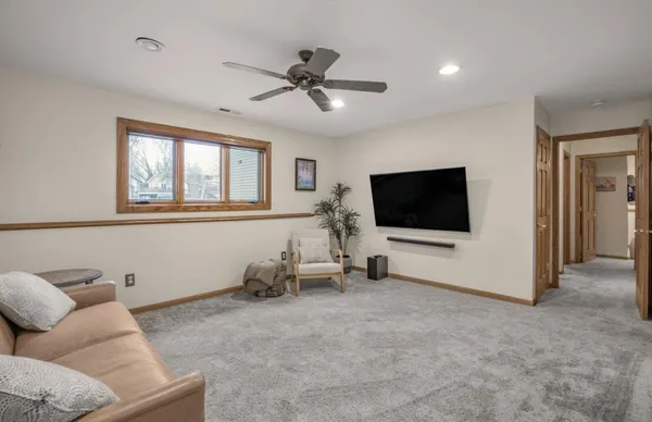 $429,000 | 9616 Minnesota Lane North, Maple Grove, MN 55369