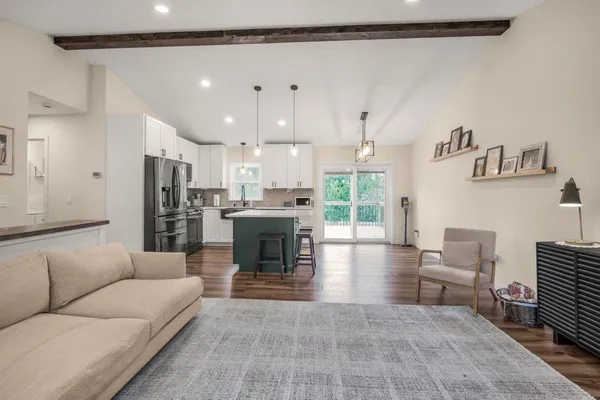 $429,000 | 9616 Minnesota Lane North, Maple Grove, MN 55369