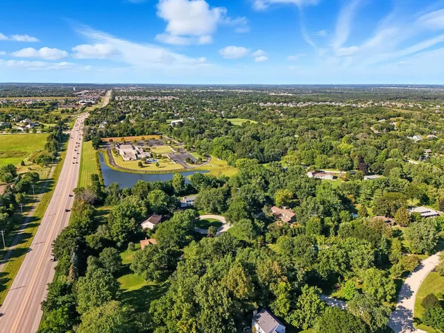 $559,900 | 5N400 Fence Rail Court, St. Charles, IL 60175